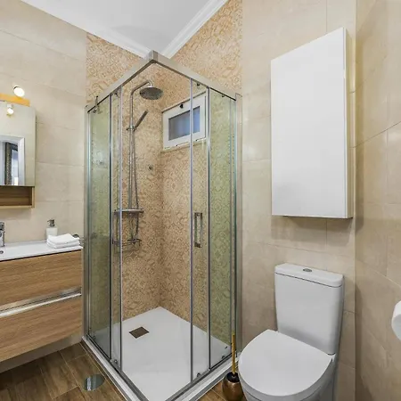 Medicis By ヴィラ *