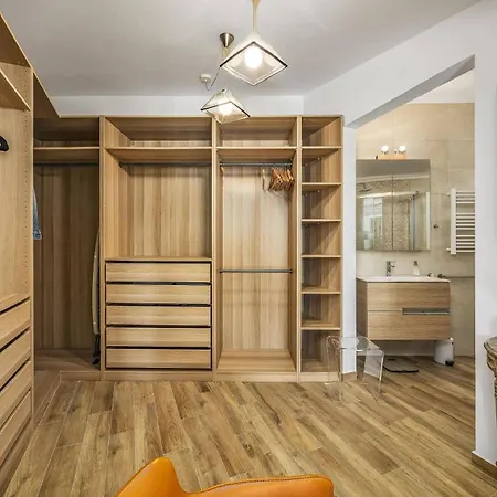 ヴィラ Medicis By アルブフェイラ